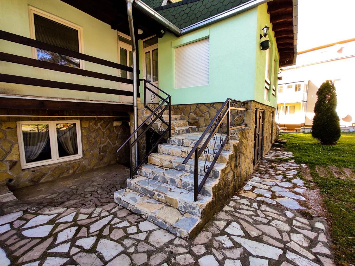 Bonami Divcibare Apartment ภายนอก รูปภาพ